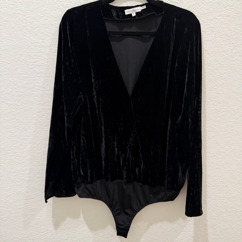 Good American Black Crushed Velvet Deep V-Neck Wrap Bodysuit Size 4 L/XL